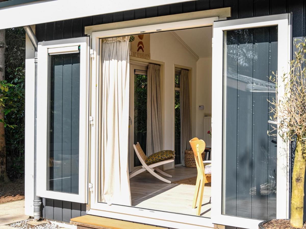 Stayatsas Tiny House Julia In De Bossen Op De Veluwe! Epe Kültér fotó